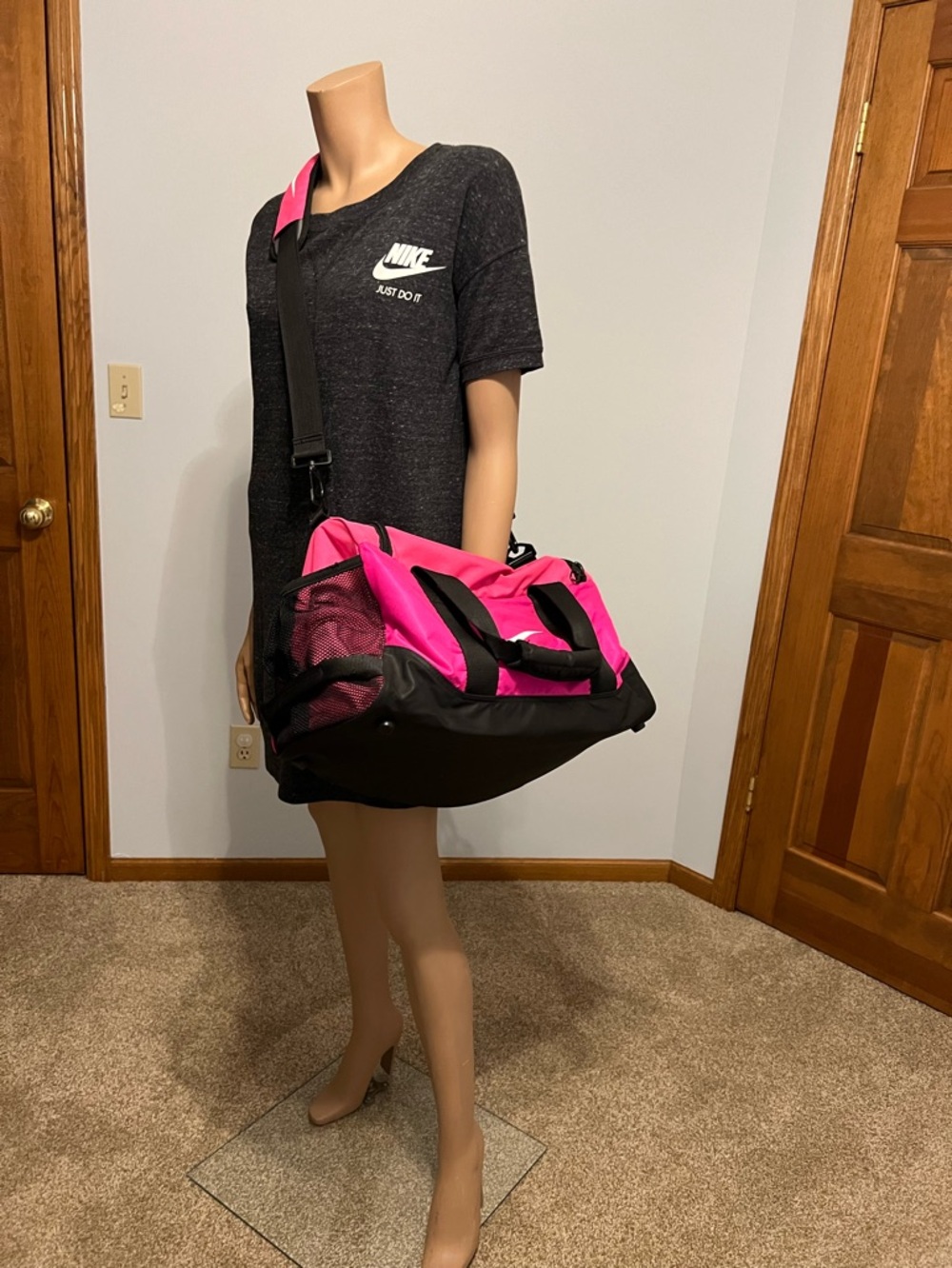 Nike duffel bag